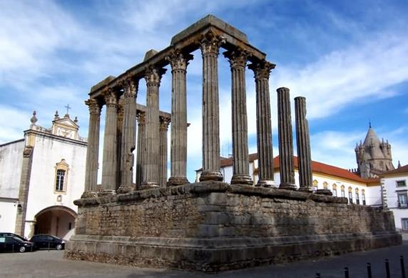 Evora