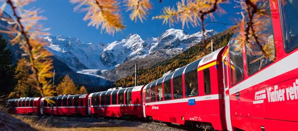 In carrozza, si parte: a bordo dello spettacolare Trenino Rosso del Bernina e relax a Livigno
