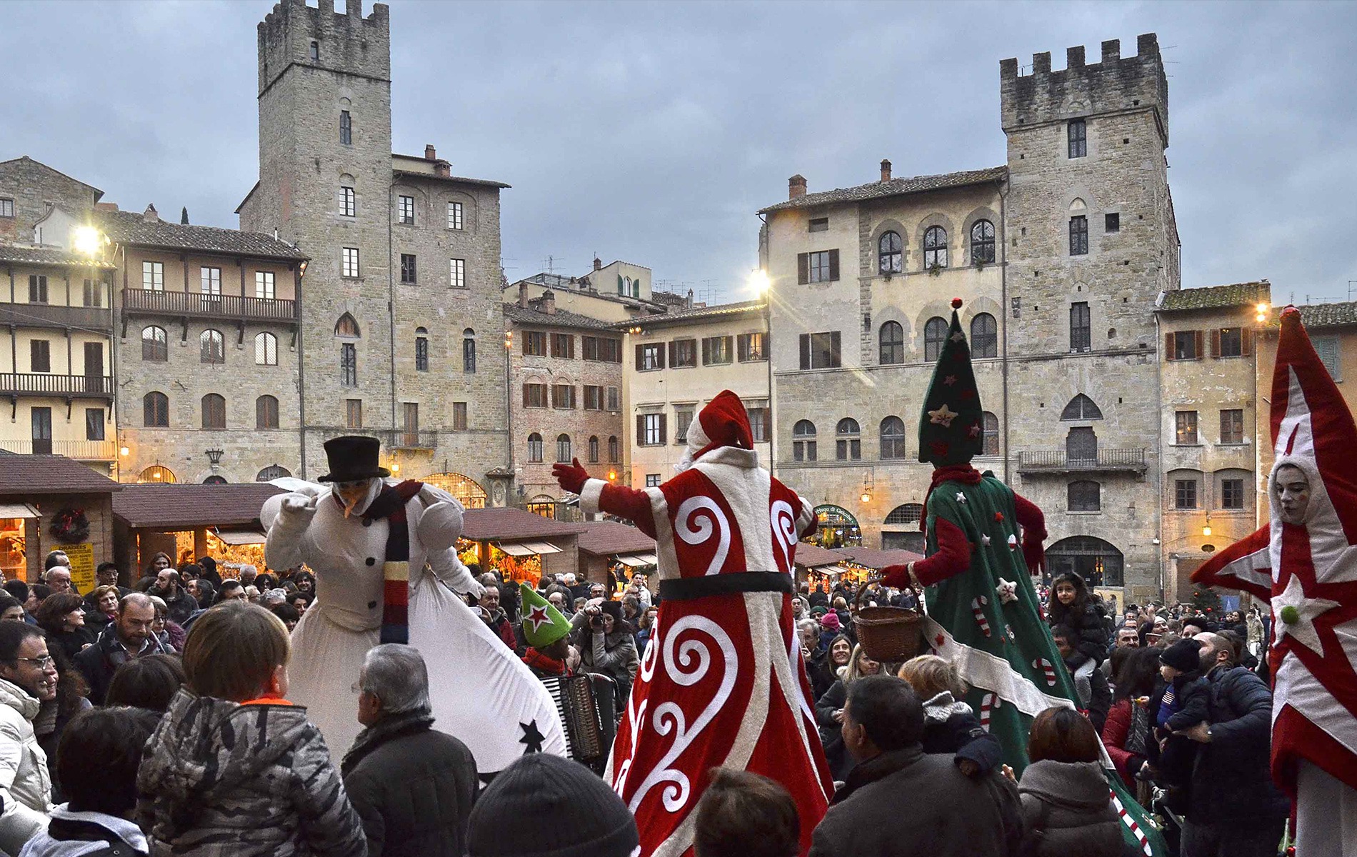 Arezzo città del Natale e Fiera Antiquaria
