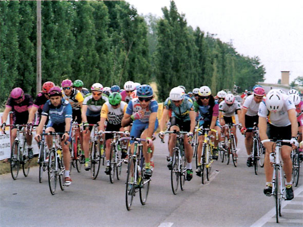 Numerosissimi i partecipanti al 21º Campionato Italiano Bancari di Ciclismo su strada.
