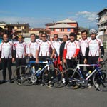 Giro del Lago di Garda, domenica 21 ottobre 2007 (Km 141): il gruppo del Cad Bam Bicycle a Peschiera del Garda