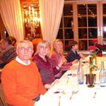 Alcuni partecipanti durante la cena degli auguri